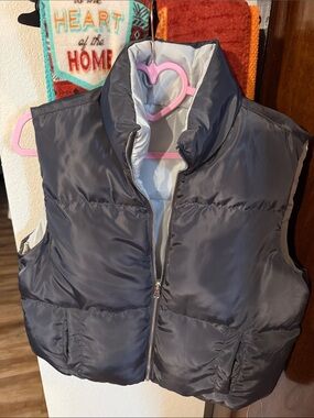 Reversible Puffer Vest - Gray